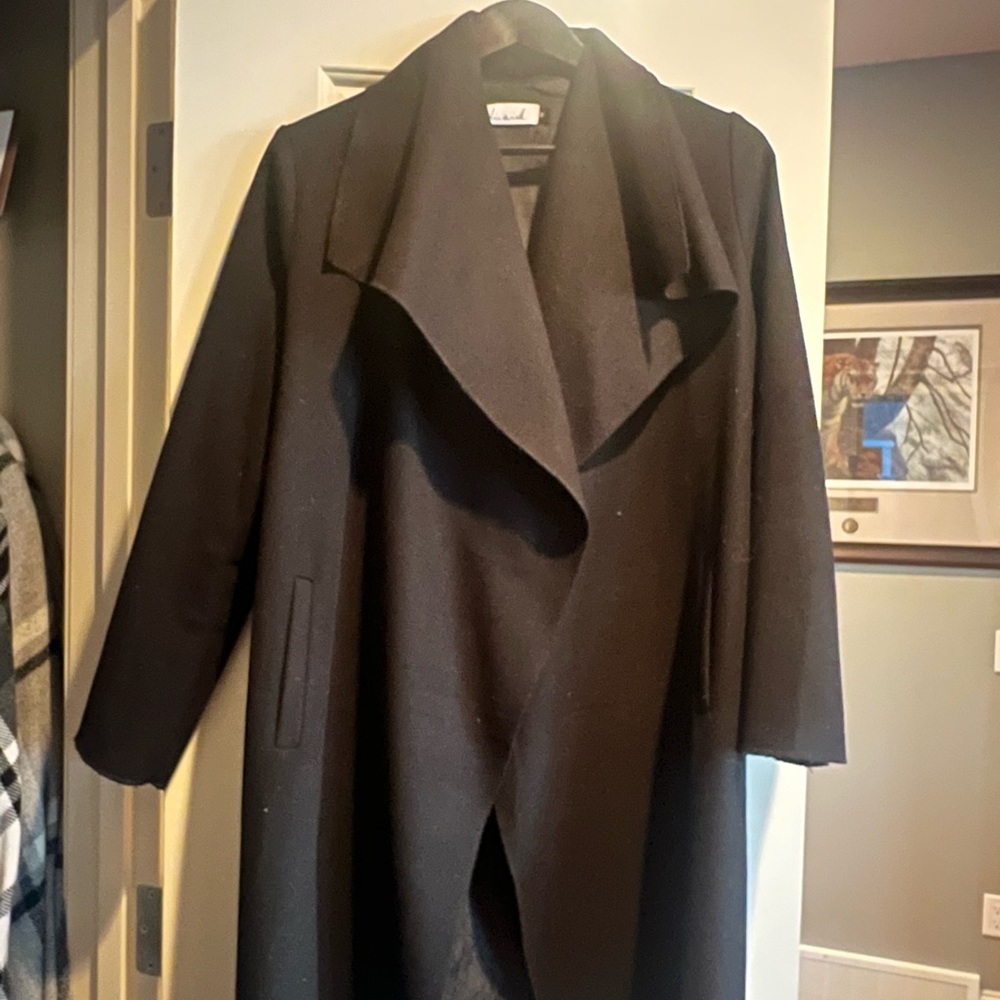 Ladies lounge jacket. 3/4 length